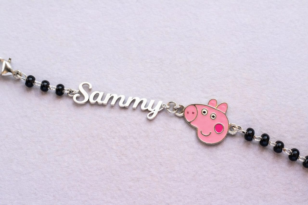Personalized Cartoon Nazariya Bracelet 🐷